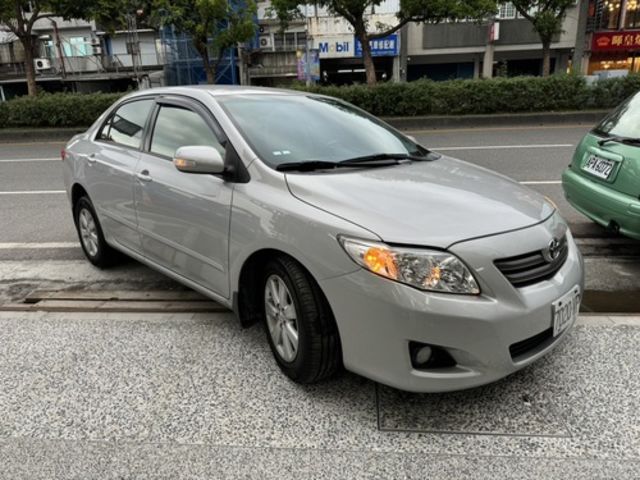 TOYOTA豐田 ALTIS  第5張相片
