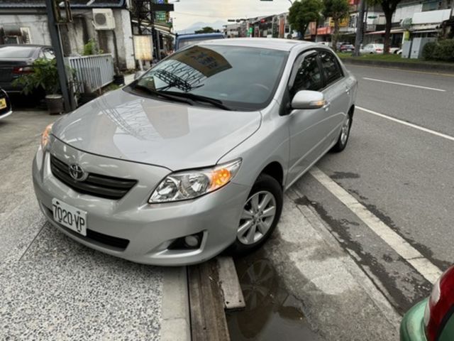 TOYOTA豐田 ALTIS  第6張相片