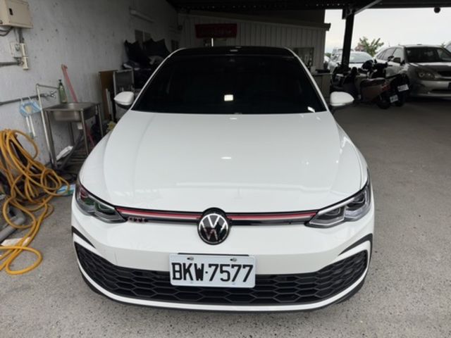 VOLKSWAGEN福斯 GOLF GTI  第5張相片