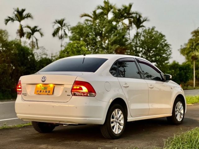 VOLKSWAGEN福斯 POLO  第6張相片