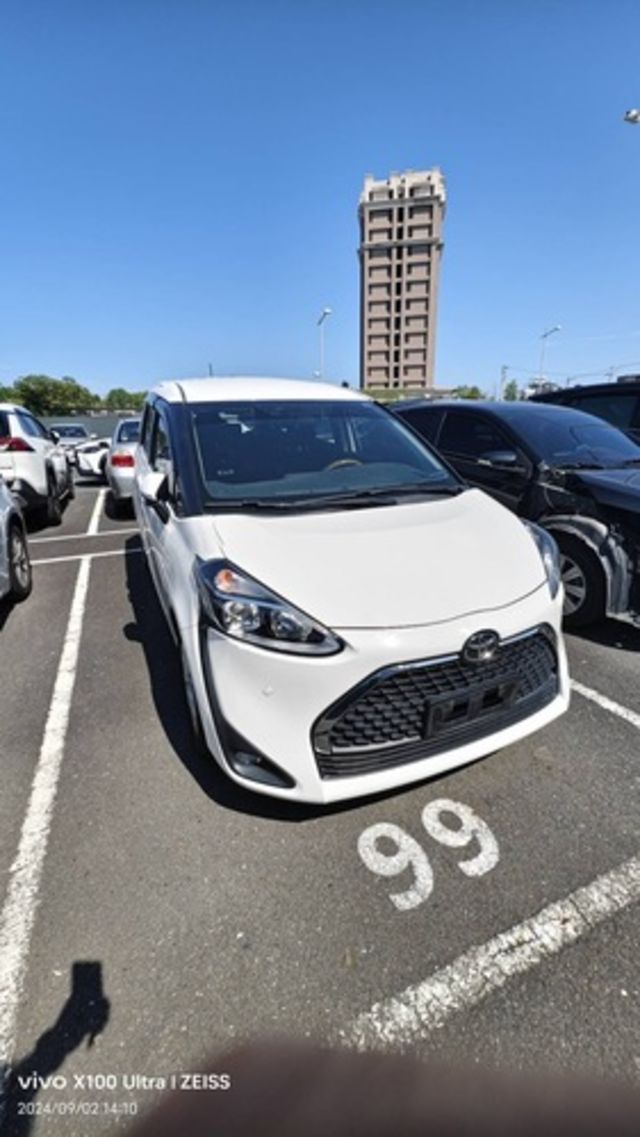 TOYOTA豐田 SIENTA  第2張相片