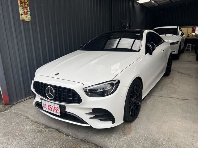 M-BENZ賓士 E300  第1張相片