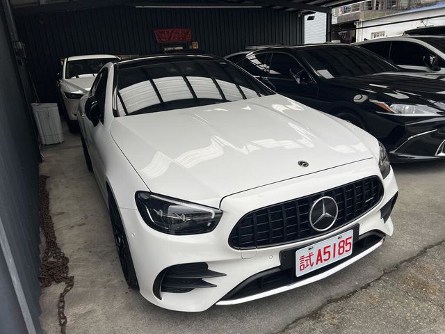 M-BENZ賓士 E300  第3張相片