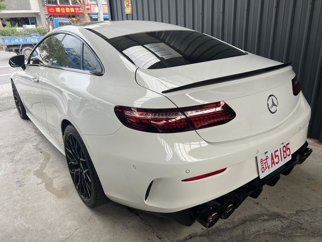 M-BENZ賓士 E300  第7張相片