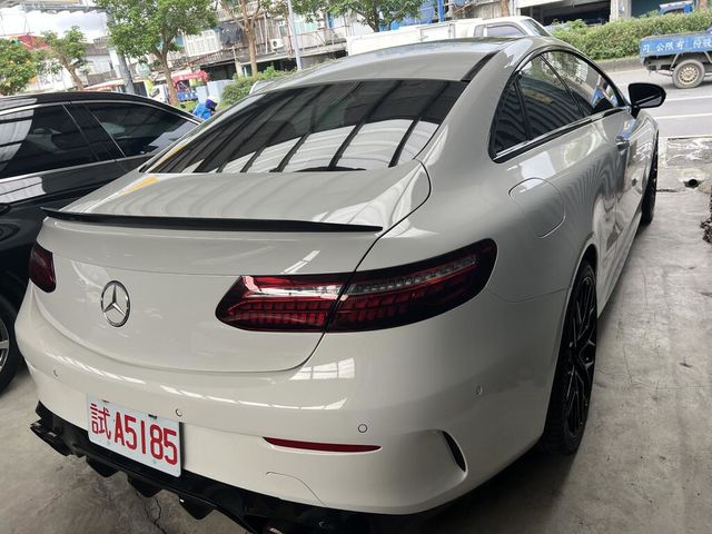 M-BENZ賓士 E300  第9張相片