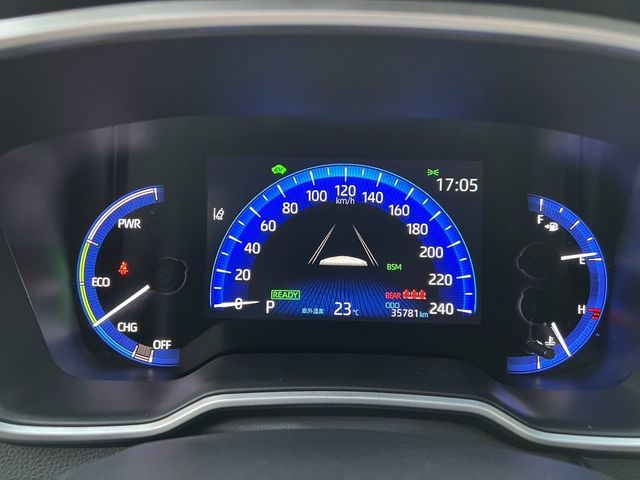 TOYOTA豐田 COROLLA ALTIS HYBRID  第6張相片