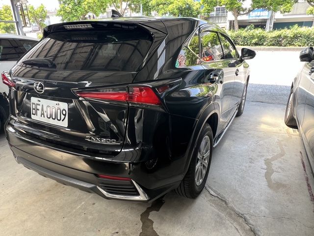 LEXUS凌志 NX200  第2張相片