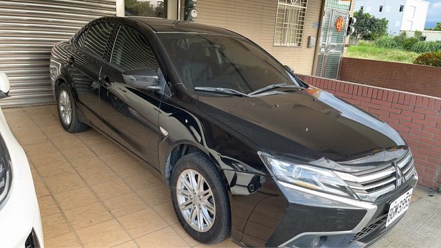 MITSUBISHI三菱 GRAND LANCER  第4張相片