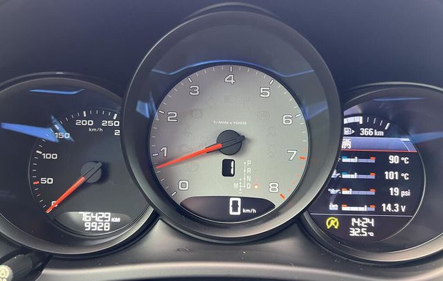 PORSCHE保時捷 MACAN S  第9張相片
