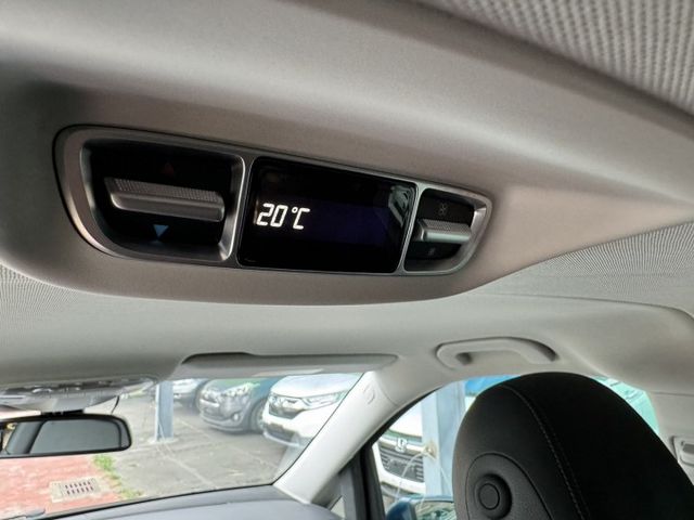 2016 V250D  2.2 柴油 八人座 稀有雙開電動門  認證車 低里程  第10張相片