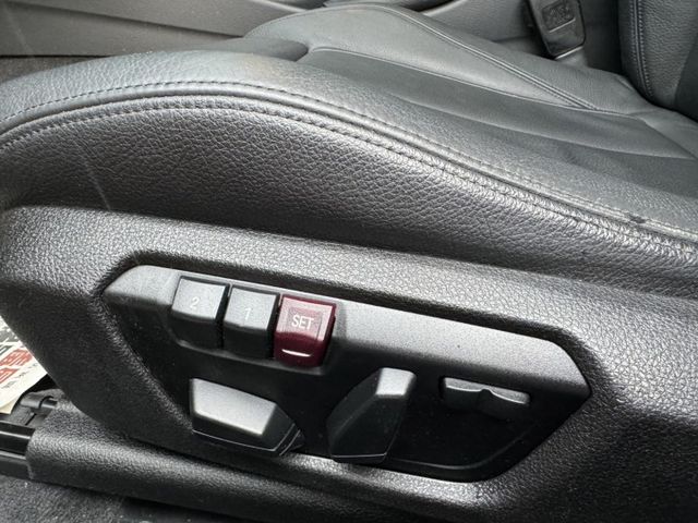 320GT版 白色美車 原版認證車 歡迎來店賞車  第10張相片