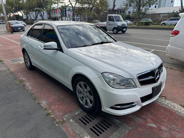 C-CLASS SEDAN W204  第3張相片