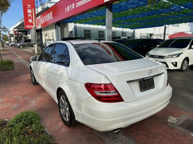 C-CLASS SEDAN W204  第6張相片
