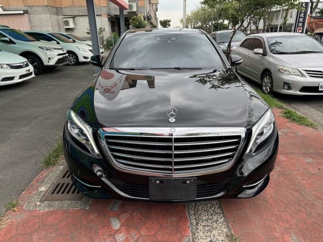 新車價550萬 認證車 里程保證 滿滿的配備 等您來鑑賞 高貴不貴  第2張相片