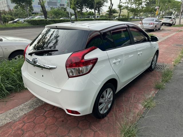 YARIS  第4張相片