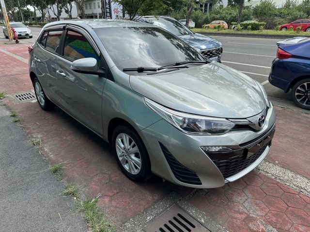 YARIS  第3張相片