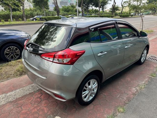 YARIS  第4張相片