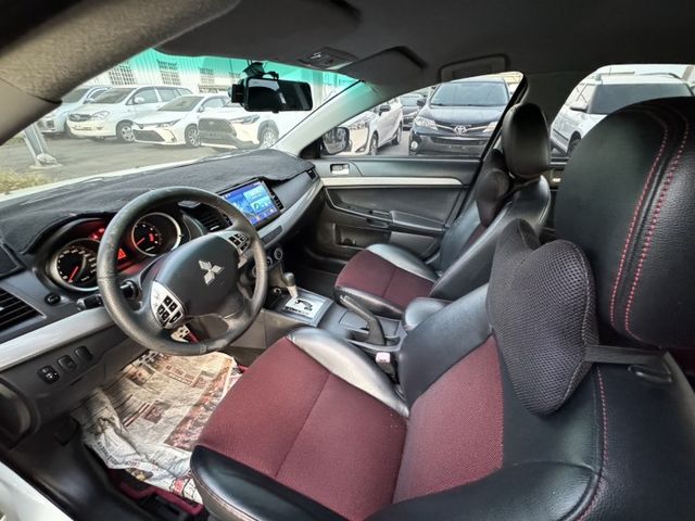 FORTIS IO 版 里程僅跑14萬 原版認證車 代步最佳首選  第7張相片