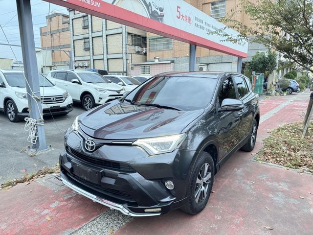 小改款 免鑰啟動 恆溫 電動椅 豐田休旅神車 高保值 高妥善率 休旅最佳選擇  第1張相片