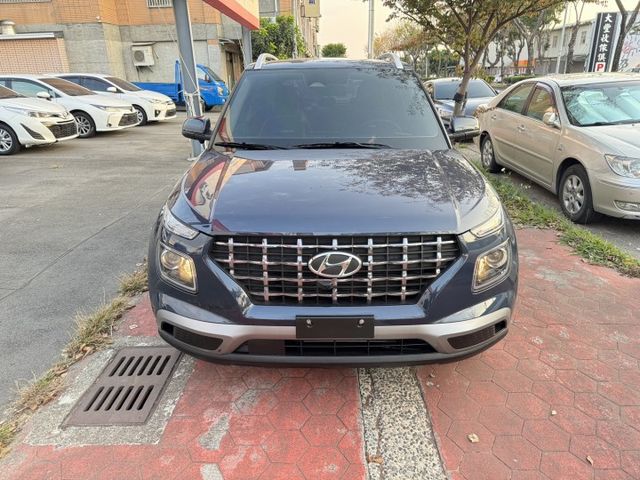 里程1萬多 acc跟車系統 i key 環景系統 車道維持系統  第2張相片