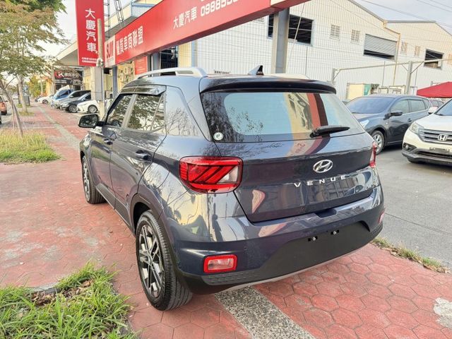 里程1萬多 acc跟車系統 i key 環景系統 車道維持系統  第6張相片