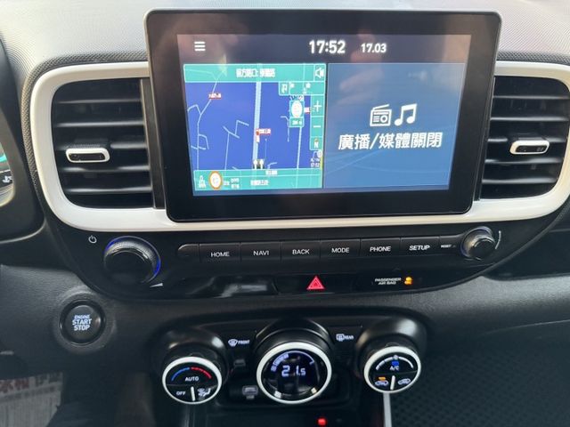 里程1萬多 acc跟車系統 i key 環景系統 車道維持系統  第11張相片