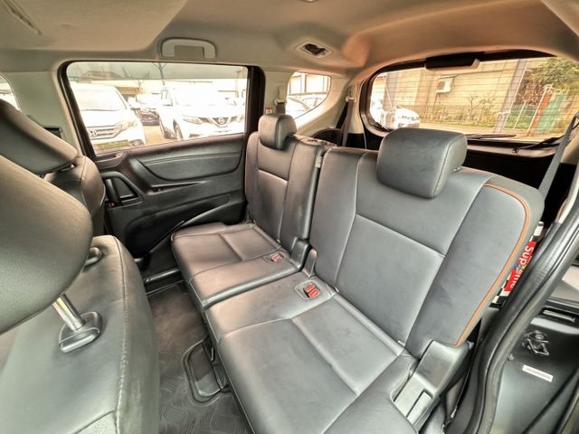 SIENTA  第8張相片