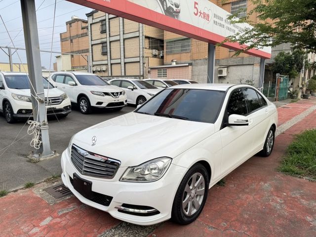 C-CLASS SEDAN W204  第1張相片