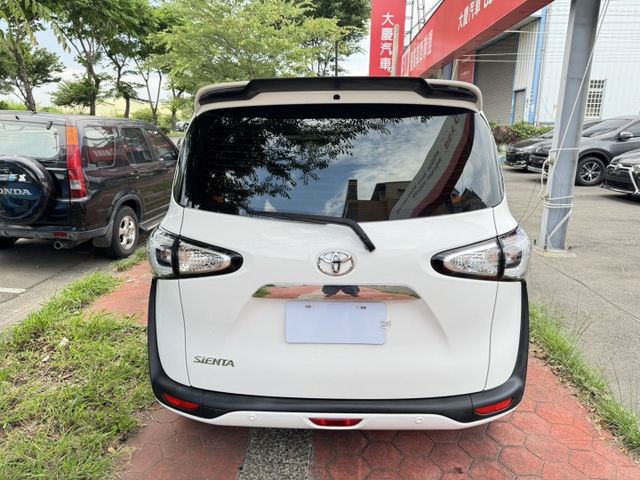 SIENTA  第5張相片