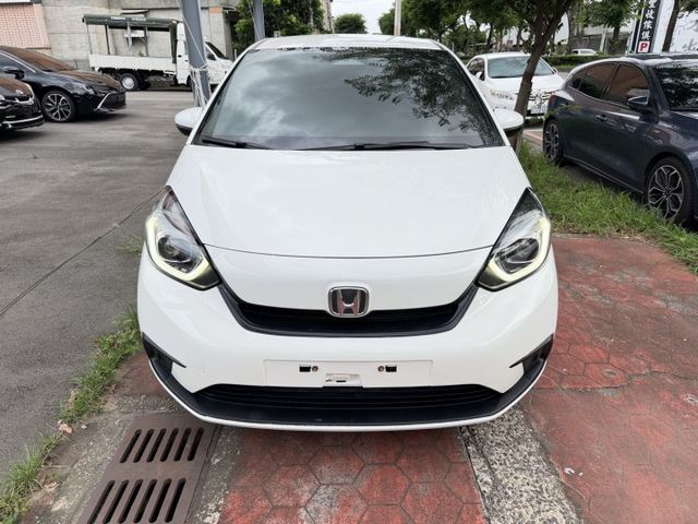 最佳都會小車  低油耗  高妥善率 代步 跑業務的好幫手  第2張相片