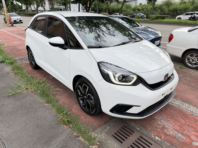 最佳都會小車  低油耗  高妥善率 代步 跑業務的好幫手  第3張相片
