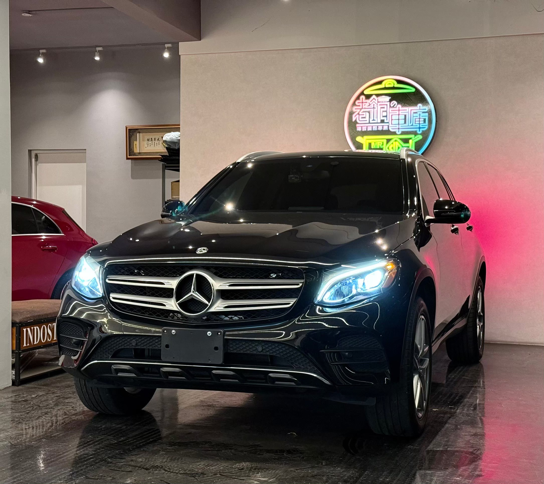 【瑋哲-德國萊因CPO】正2018式GLC300 SUV 4M VIN#097227  第1張相片