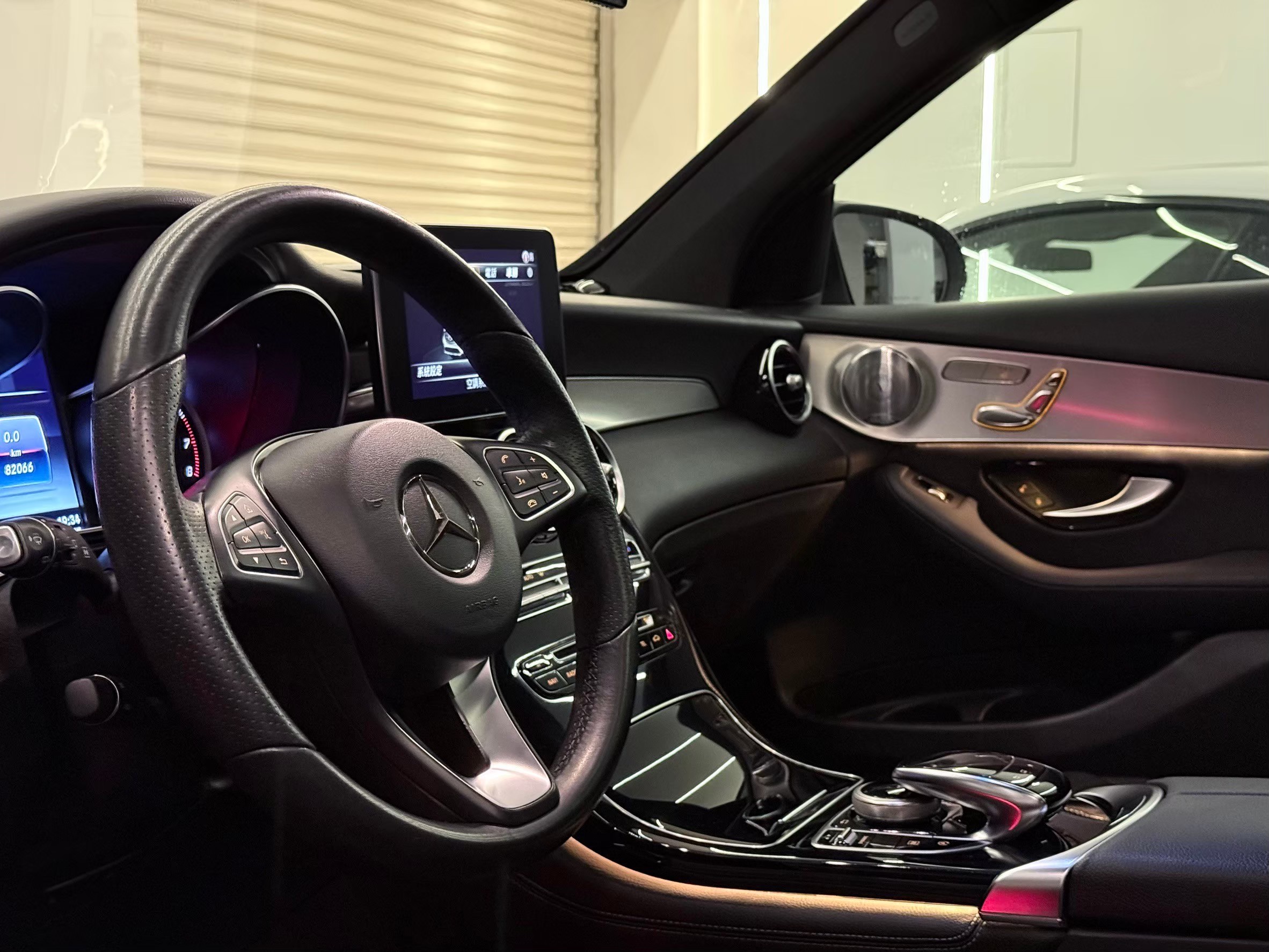 【瑋哲-德國萊因CPO】正2018式GLC300 SUV 4M VIN#097227  第5張相片