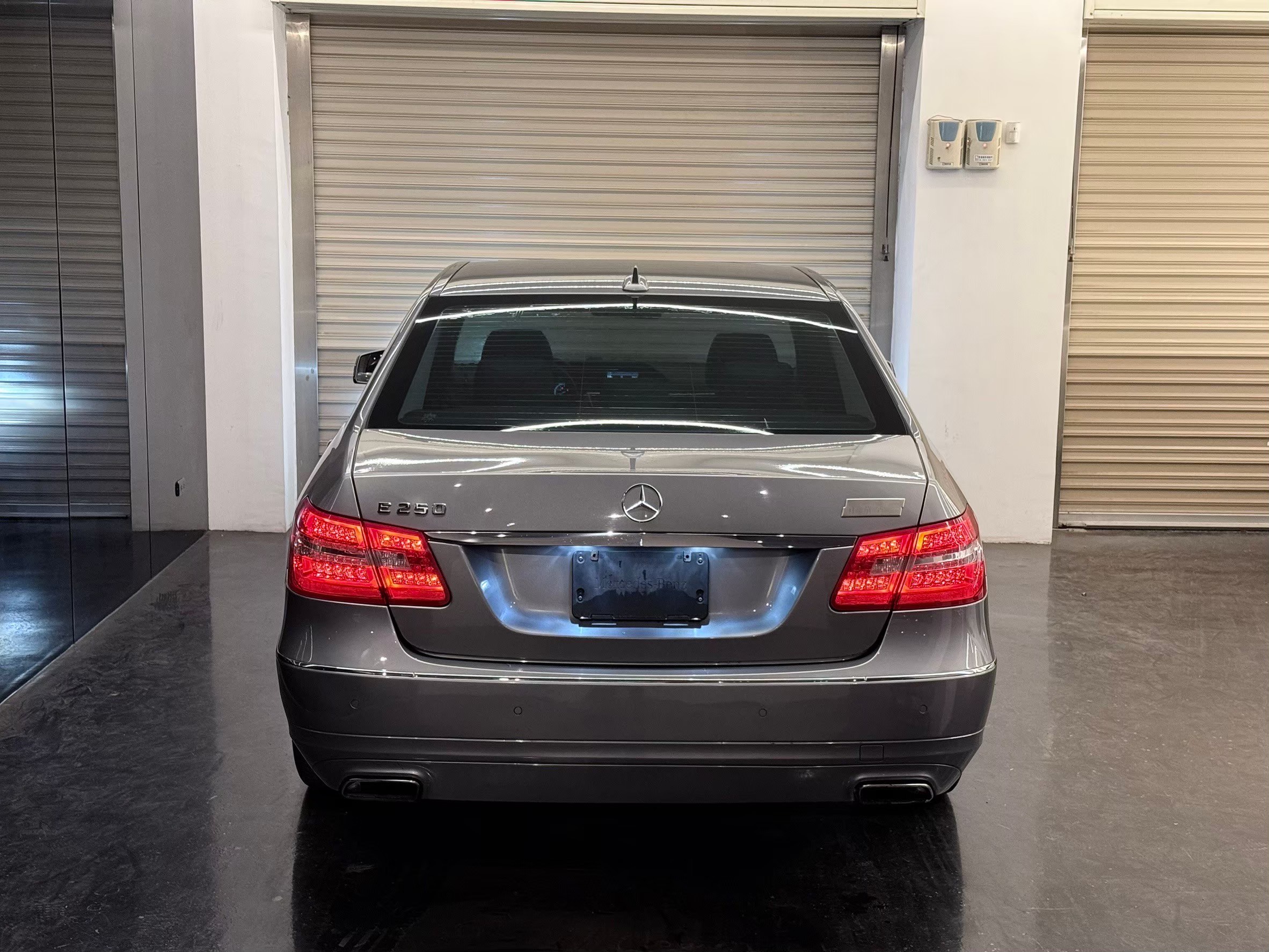 【瑋哲-德國萊因CPO】2013式E250 Sedan VIN#696885  第15張相片