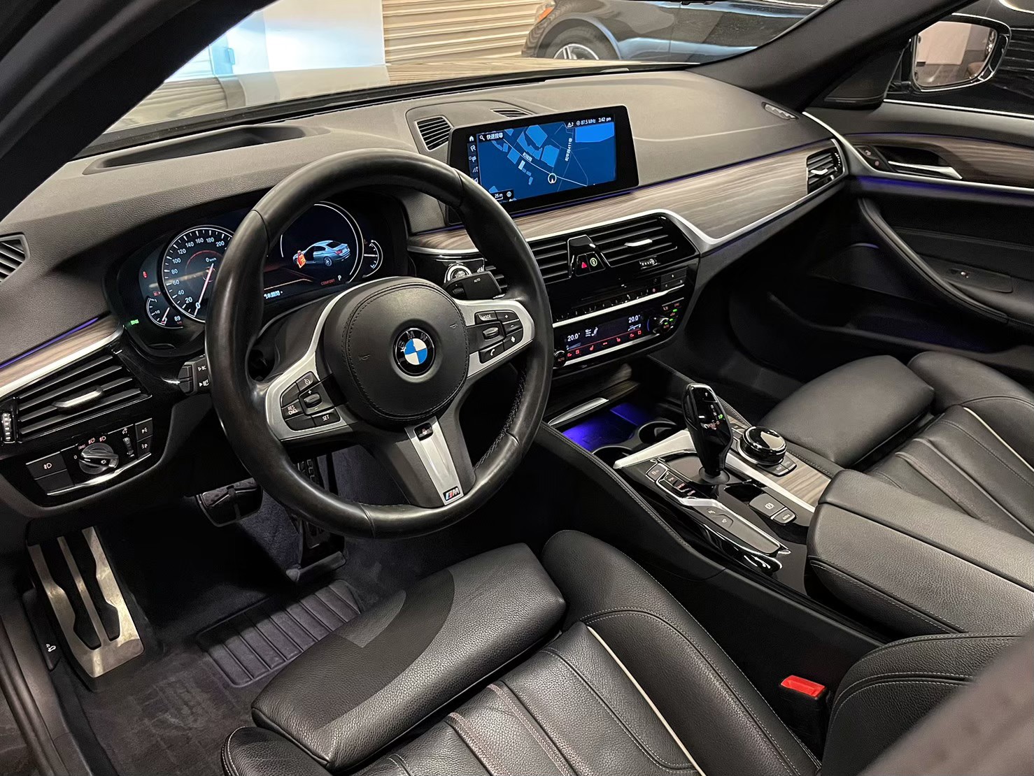 【瑋哲-德國萊因CPO】2017式 530i M Sport xdrive VIN#903429  第11張相片