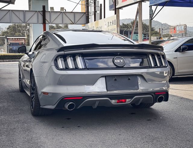 FORD福特 MUSTANG  第4張相片