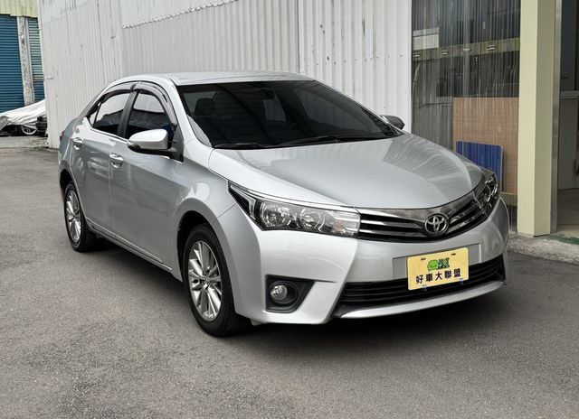 TOYOTA豐田 ALTIS  第1張相片