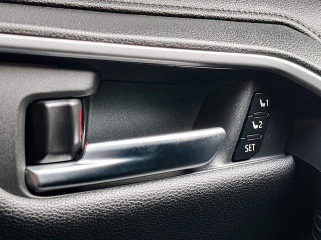 TOYOTA豐田 RAV4  第9張相片