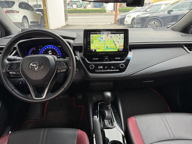 TOYOTA豐田 ALTIS  第4張相片