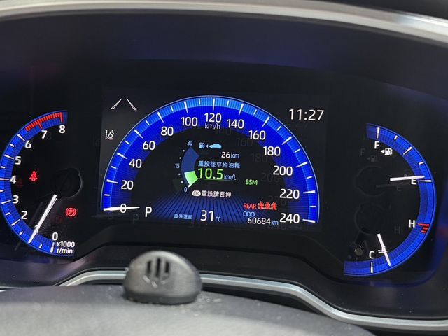 TOYOTA豐田 ALTIS  第7張相片