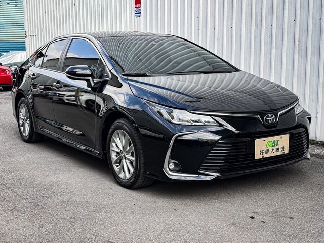 TOYOTA豐田 ALTIS  第1張相片