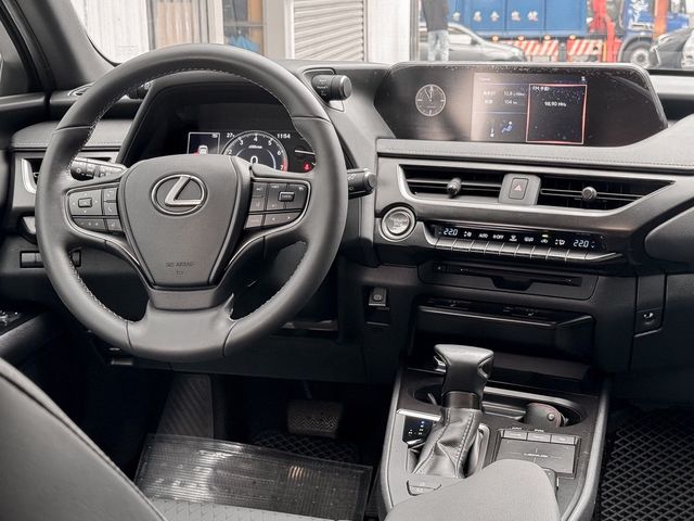 LEXUS凌志 UX200  第6張相片