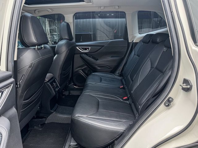 SUBARU速霸陸 FORESTER  第7張相片