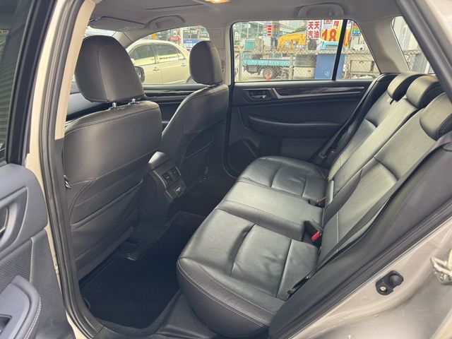 SUBARU速霸陸 OUTBACK  第7張相片