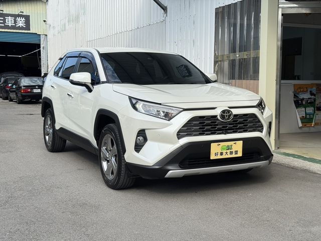 TOYOTA豐田 RAV4  第1張相片