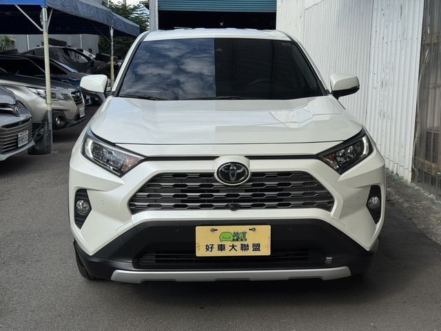 TOYOTA豐田 RAV4  第3張相片