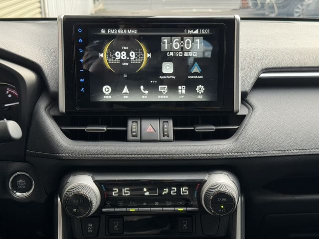 TOYOTA豐田 RAV4  第7張相片