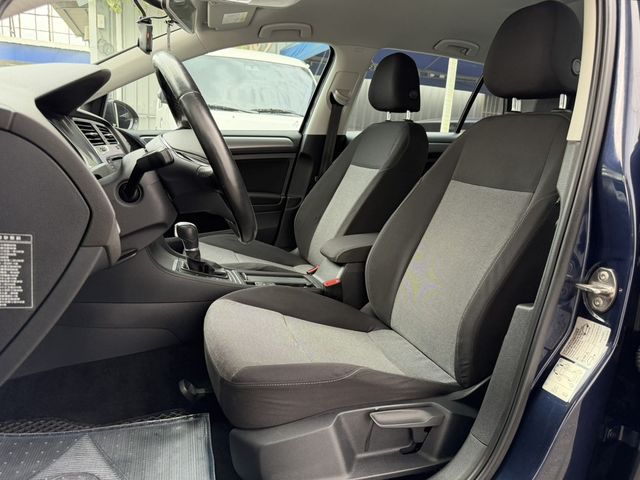VOLKSWAGEN福斯 GOLF  第8張相片