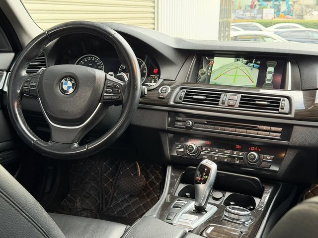 BMW寶馬 520I  第5張相片