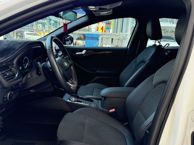 FORD福特 FOCUS  第6張相片